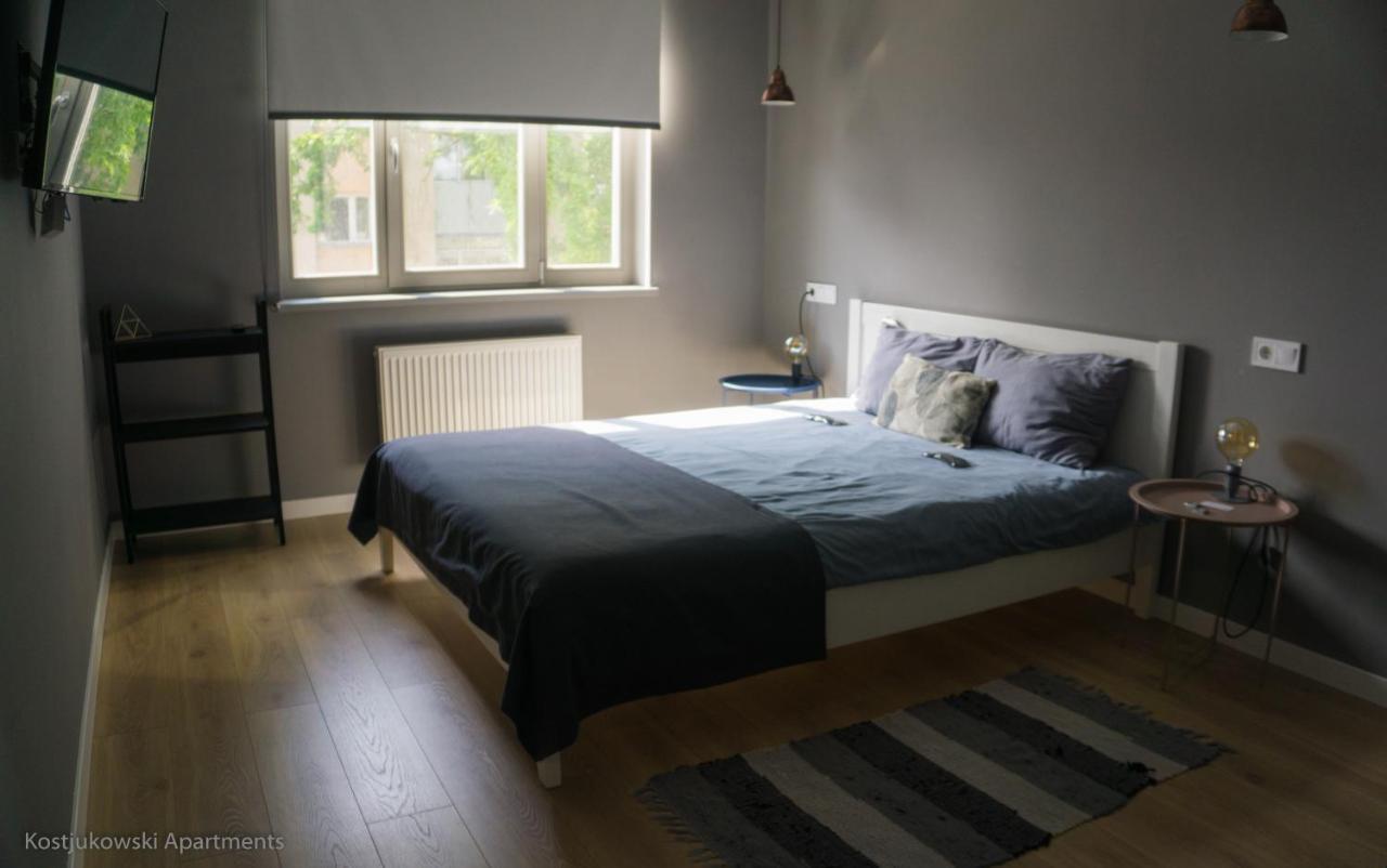 Apart-Hotel Kostjukowski Apartments Nizhynska 17 Lviv Bagian luar foto