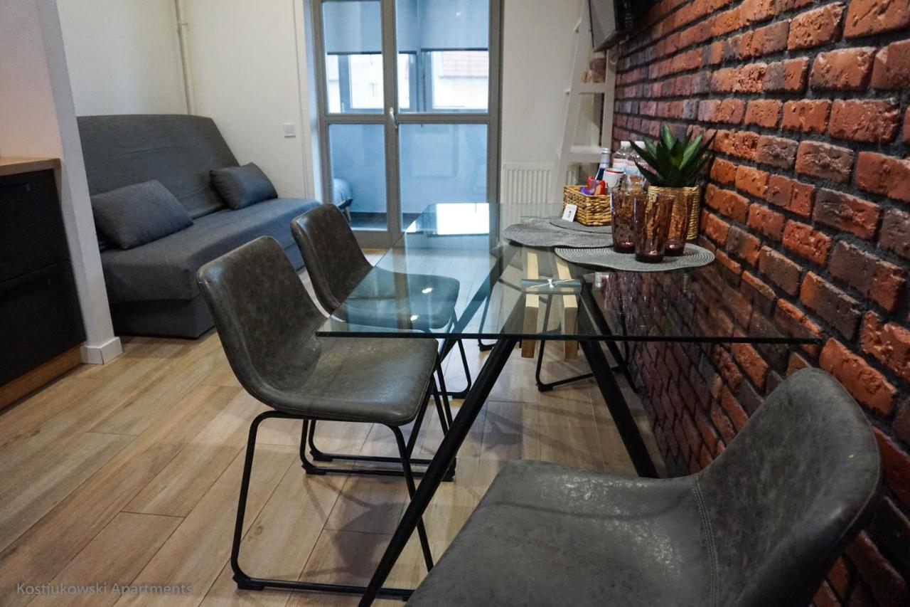 Apart-Hotel Kostjukowski Apartments Nizhynska 17 Lviv Bagian luar foto